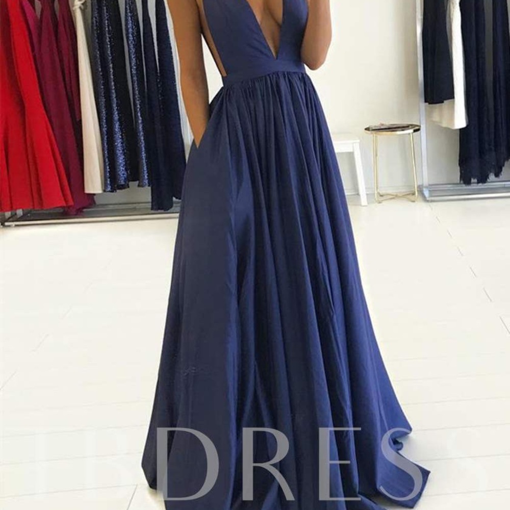 V neck dress in light blue